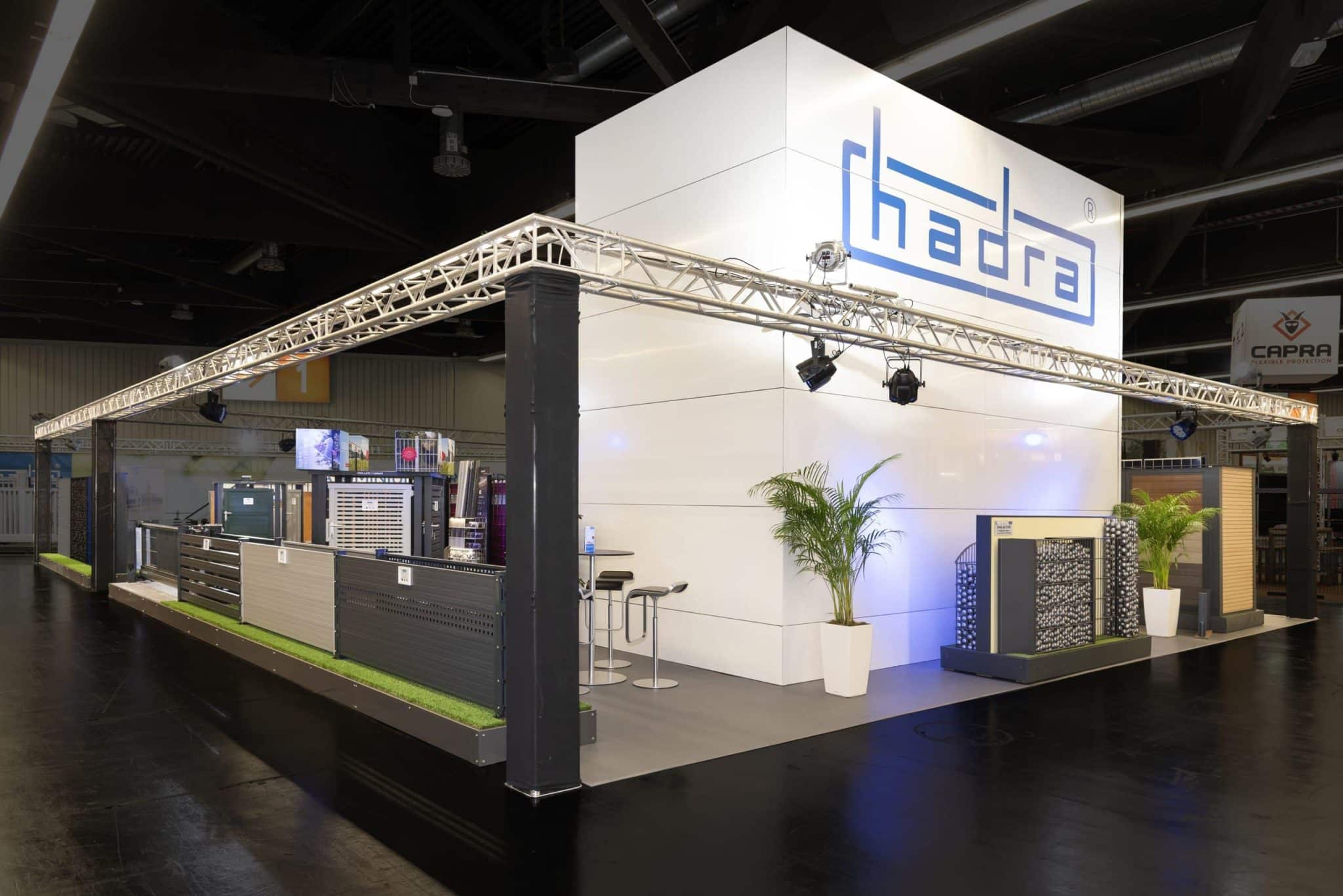 Messestand Hadra mit Zäunen und Toranlagen auf der Perimeter Protection 2023 Nürnberg – Messebau Nürnberg