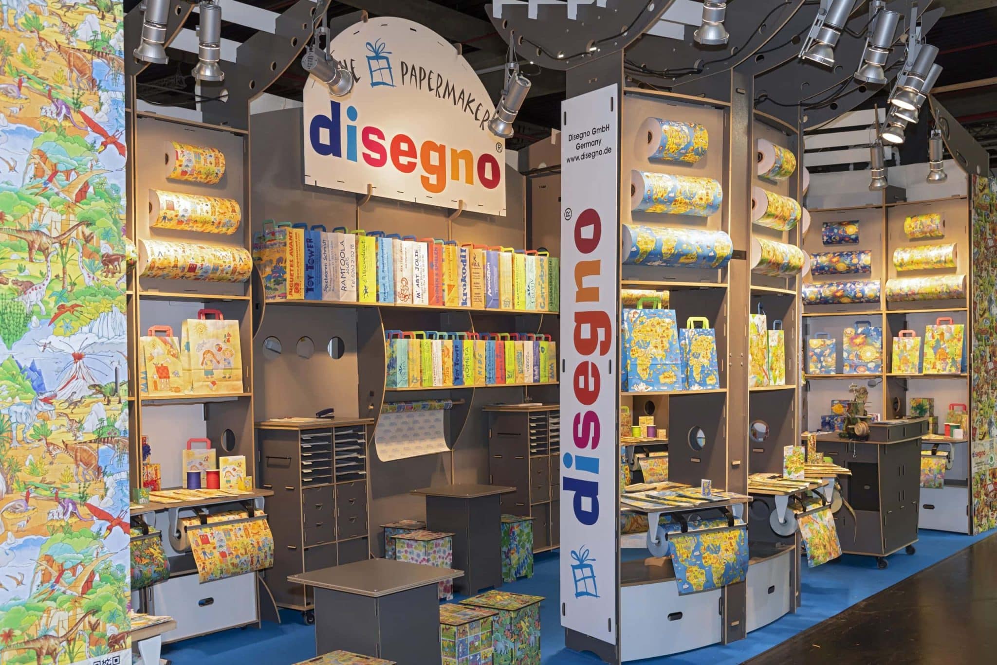 Sorgfältiger und professioneller Aufbau des Messestands auf der Spielwarenmesse für Messebau Nürnberg