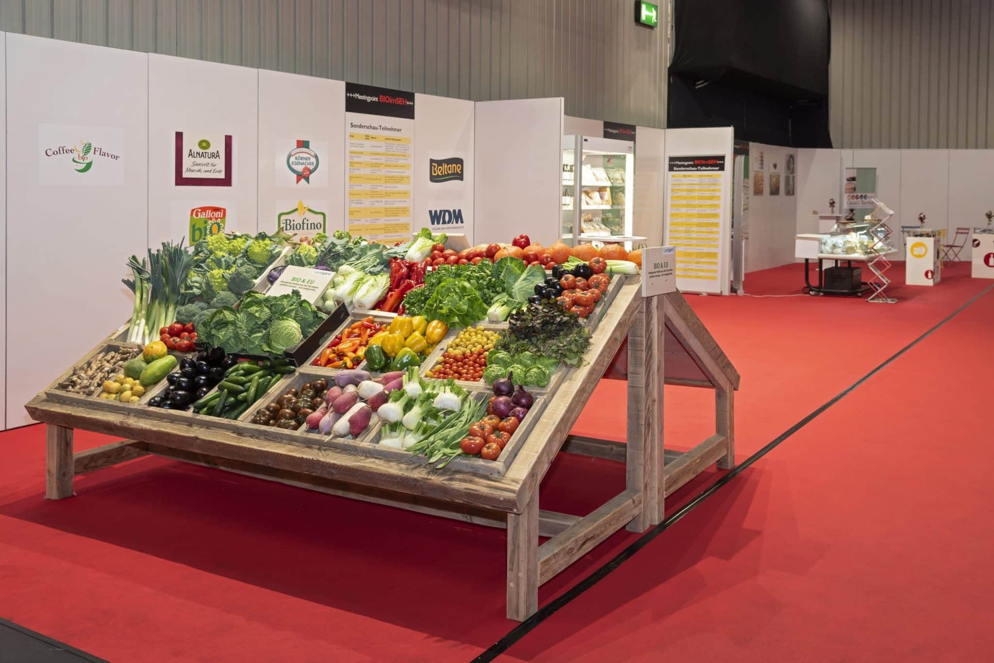 Messebau Nürnberg – Bio & EU Gemüsepräsentation auf der BioFach