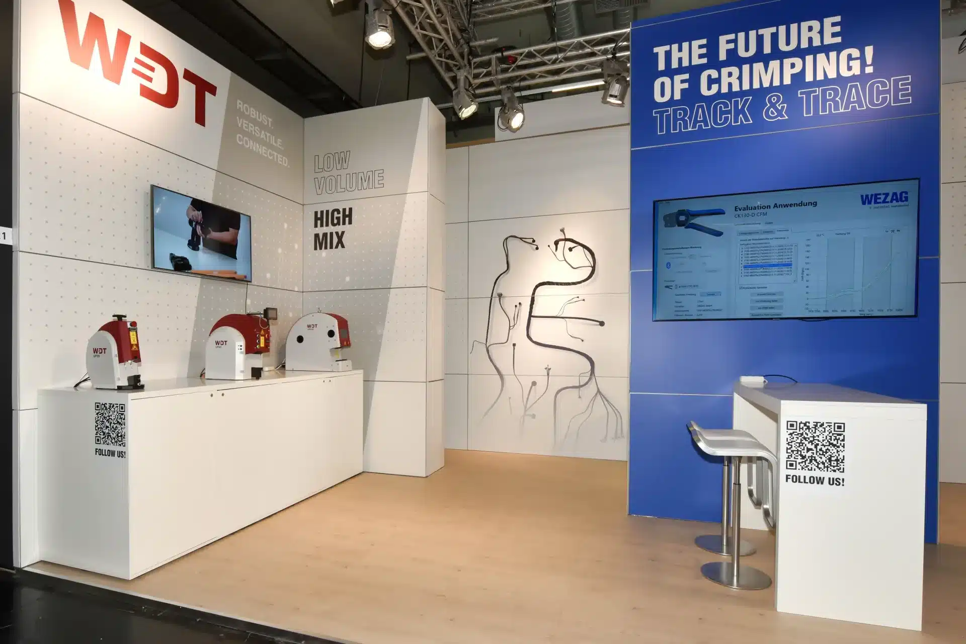 WDT Messestand auf der SPS Messe 2025 in Nürnberg – moderner Messebau Nürnberg mit Maschinen und Präsentationsfläche